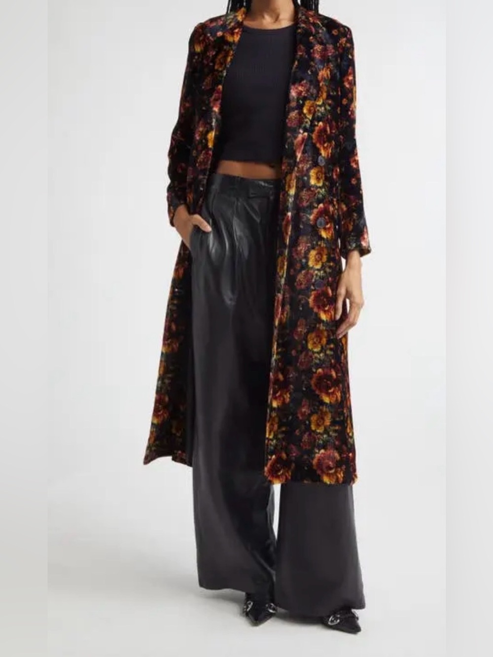 ⭐️Stunning Vintage Velvet Maxi Coat⭐️
